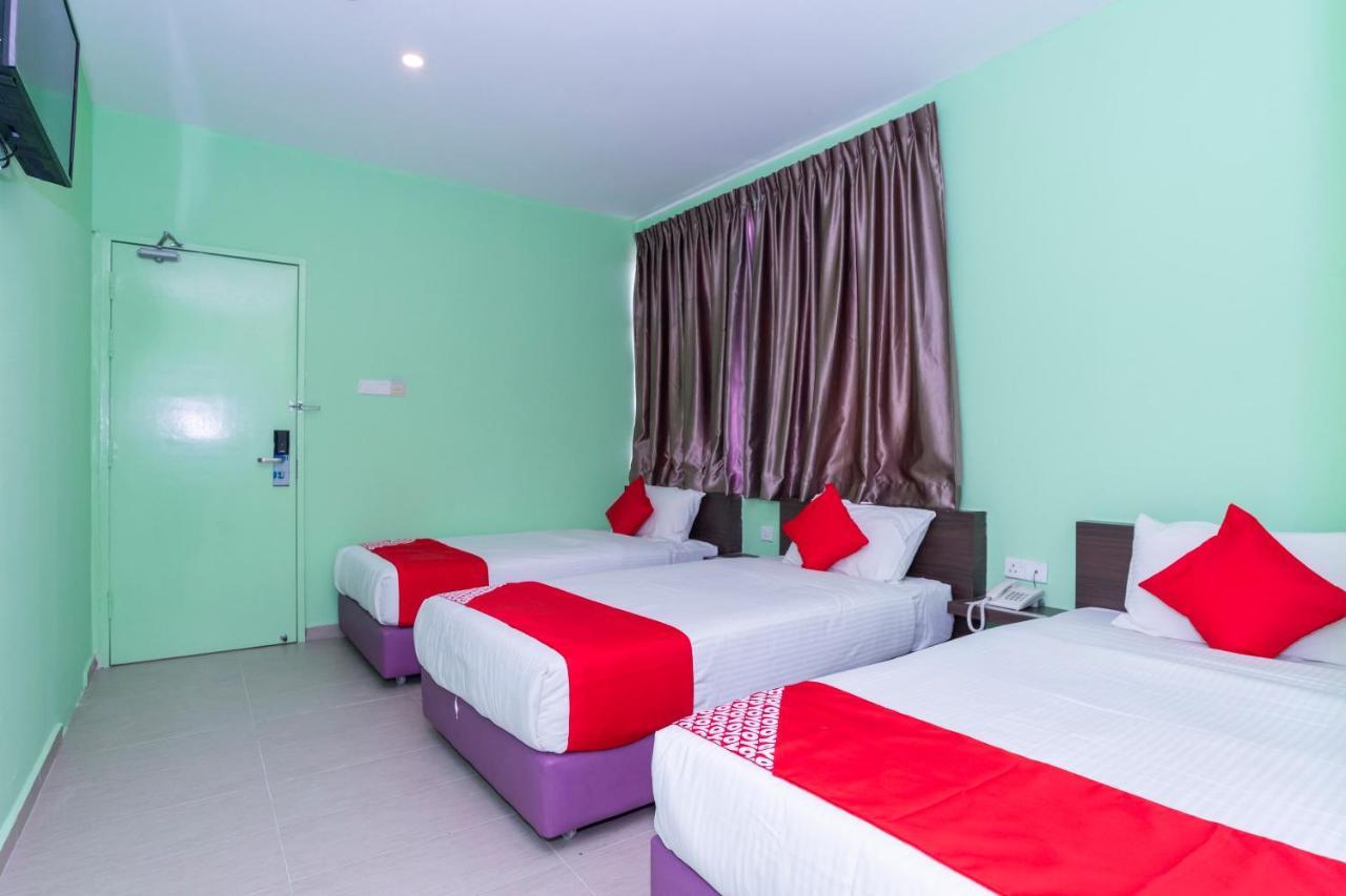 Oyo 1172 Hotel Shlyo Nusajaya  Exterior foto