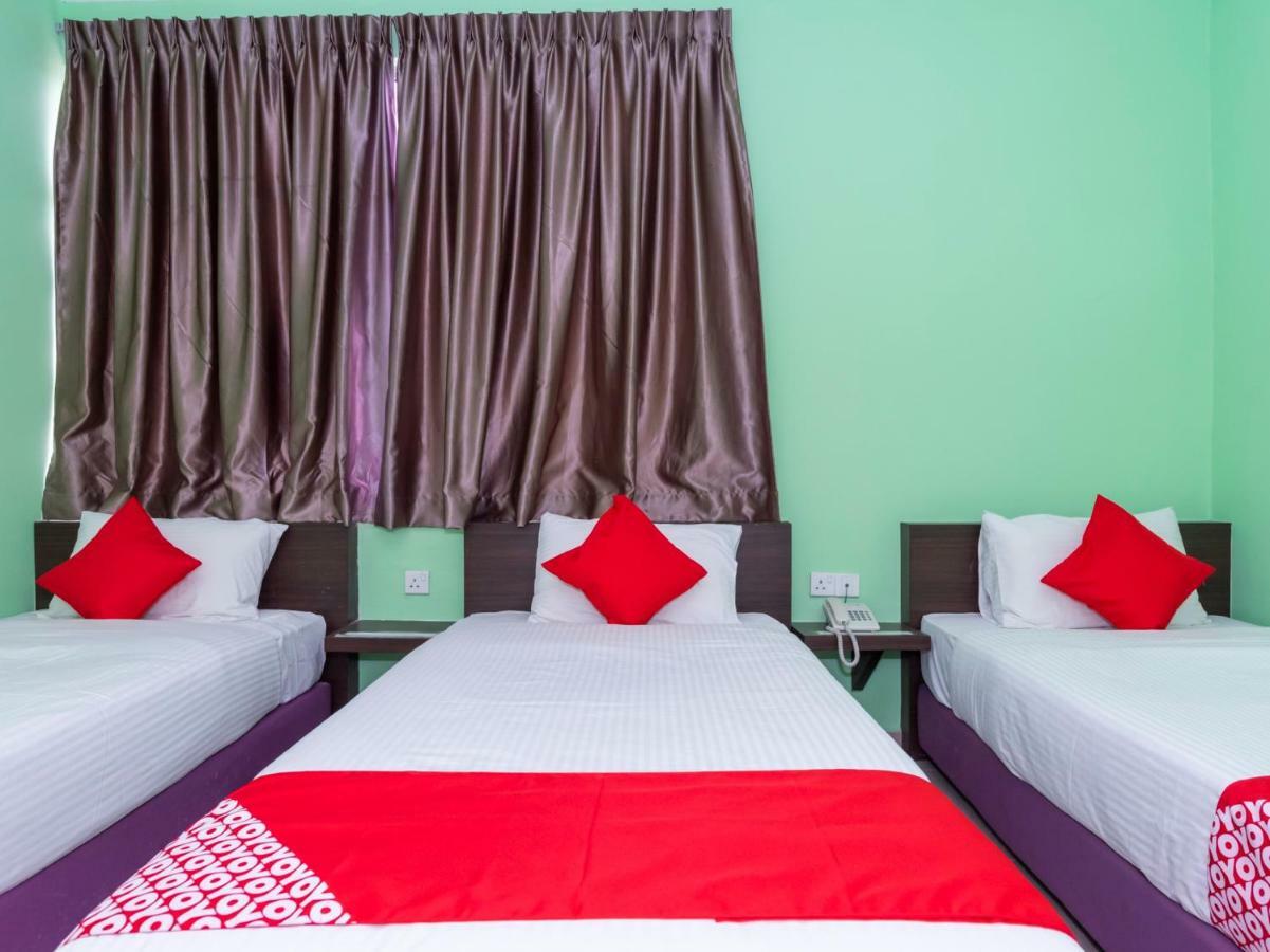 Oyo 1172 Hotel Shlyo Nusajaya  Exterior foto