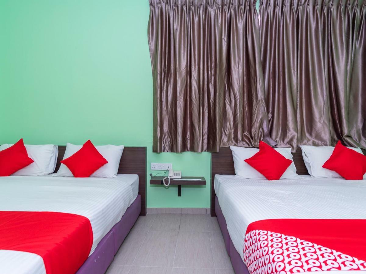 Oyo 1172 Hotel Shlyo Nusajaya  Exterior foto