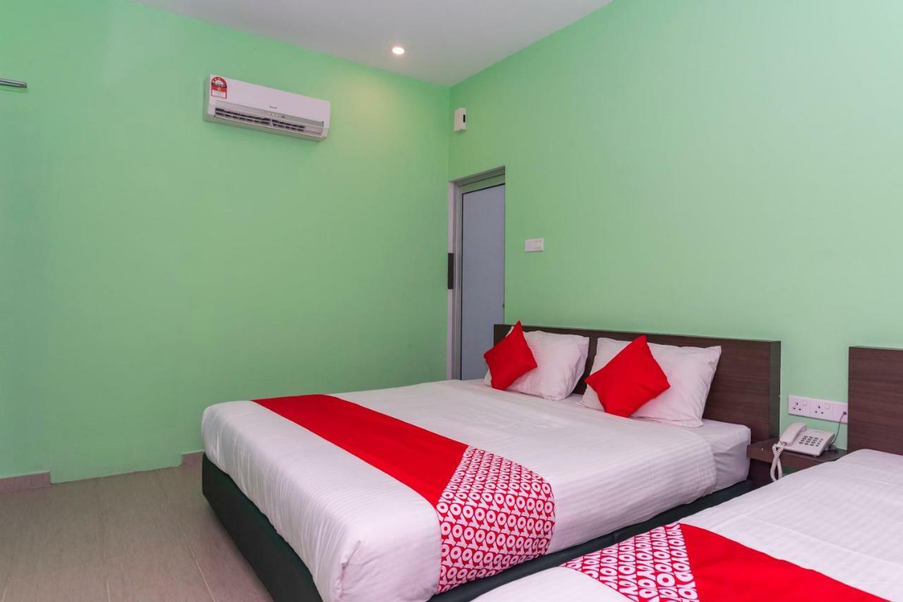 Oyo 1172 Hotel Shlyo Nusajaya  Exterior foto